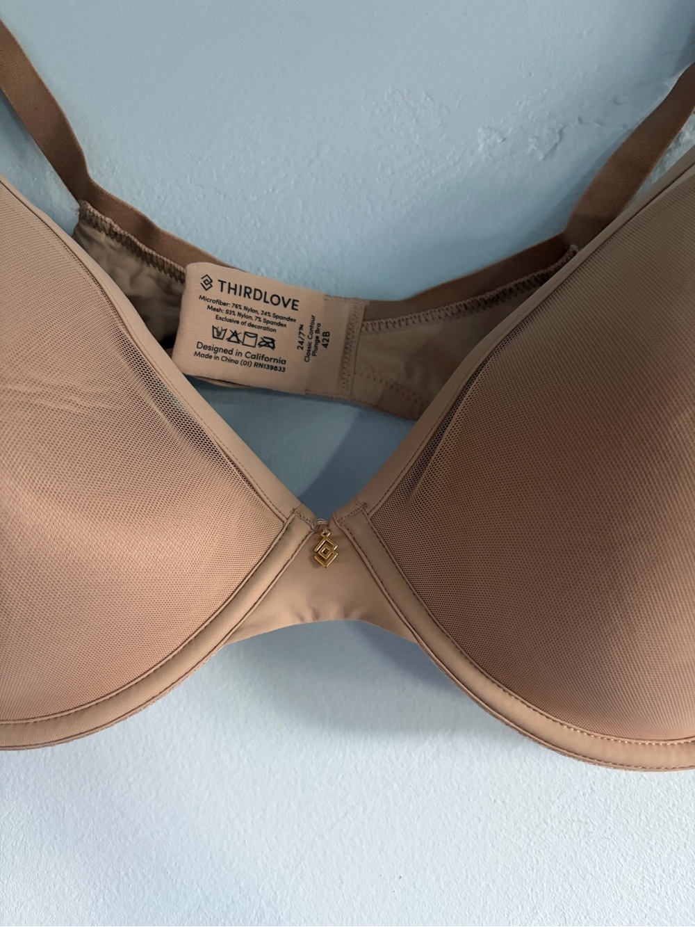 ThirdLove 24/7 Classic Contour Plunge Bra - Picture 3 of 9